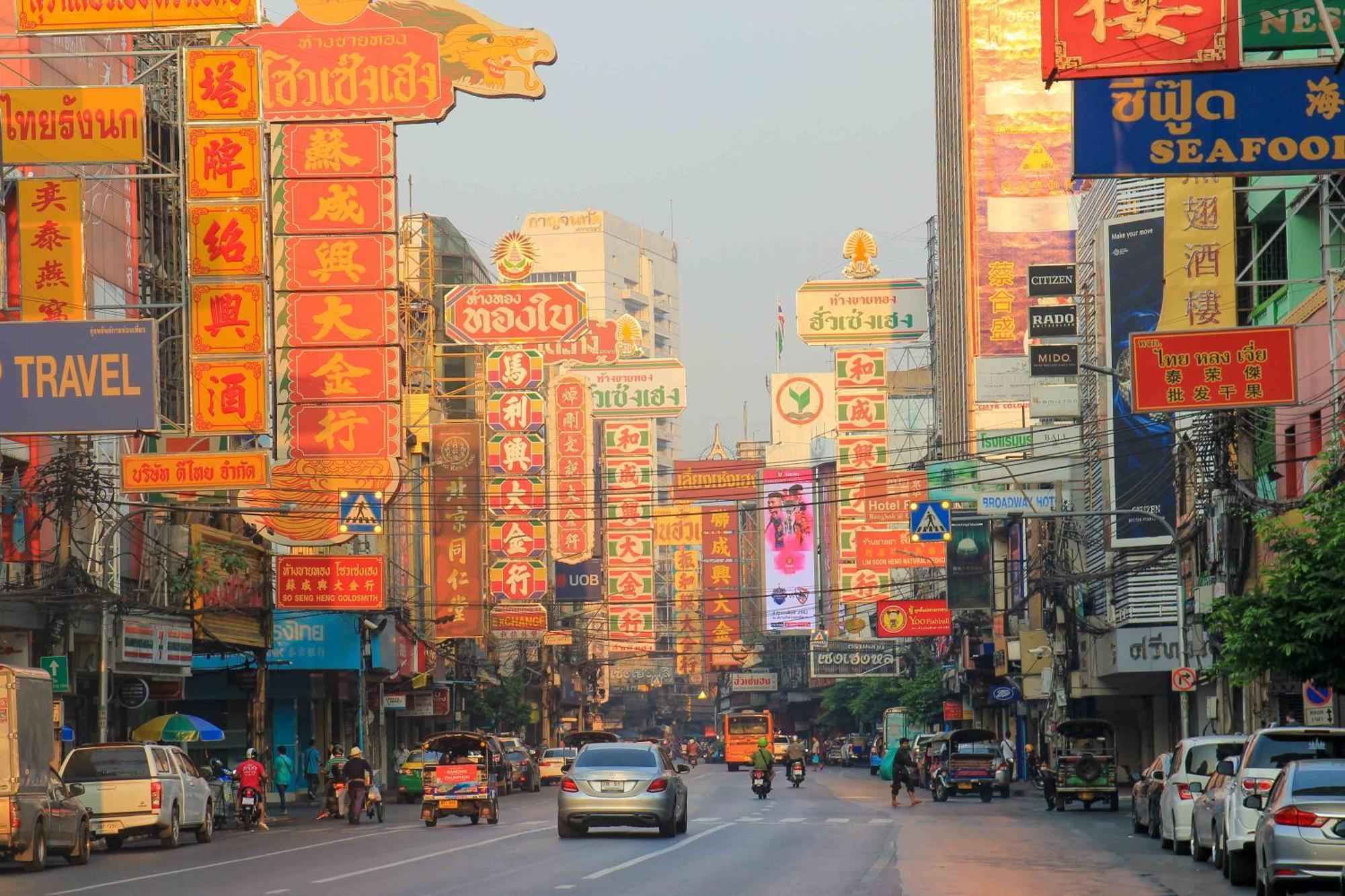The Character Yaowarat V เดอะ คาแรคเตอร์ เยาวราช 3 Apartamento Banguecoque Exterior foto
