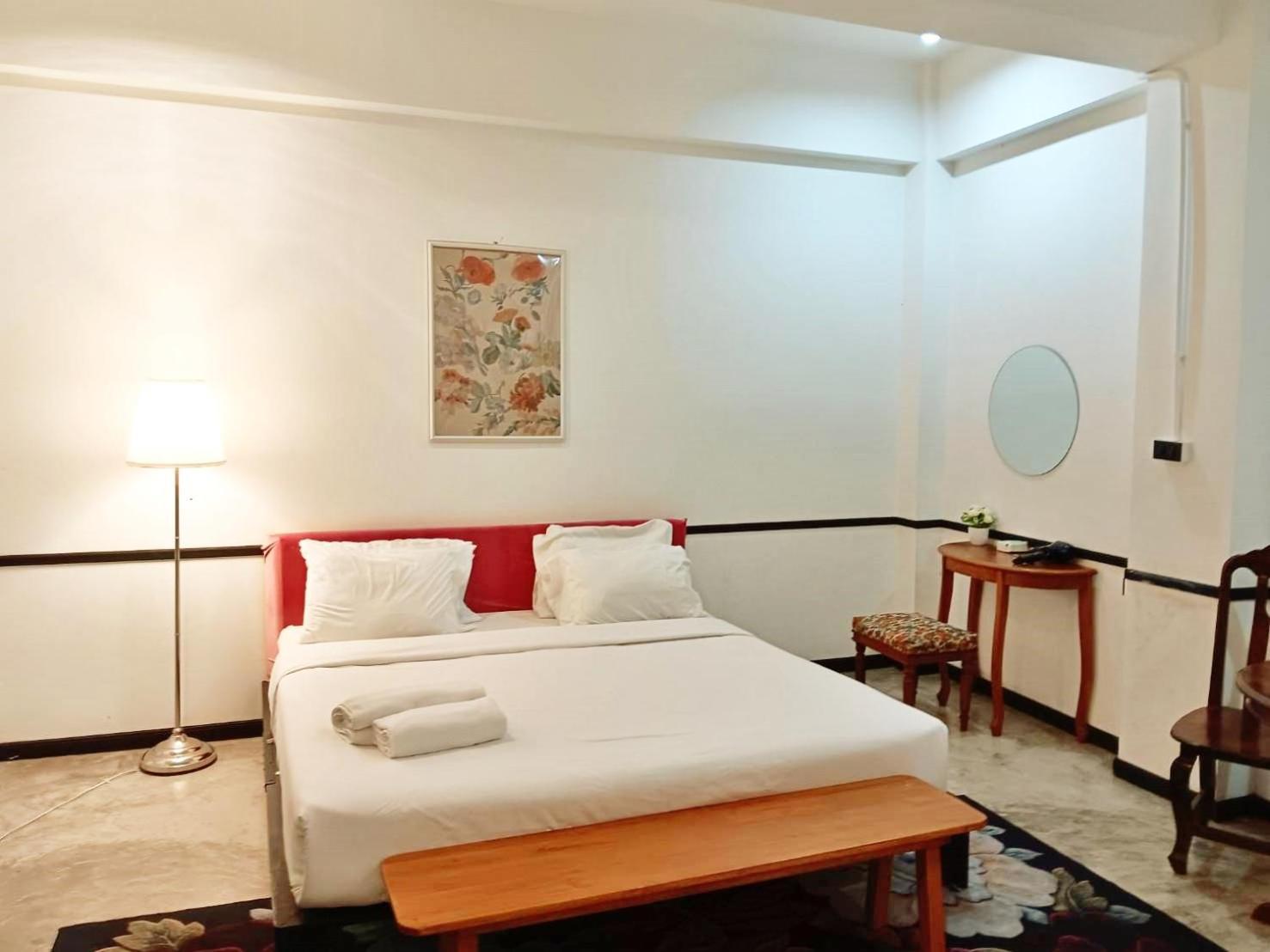 The Character Yaowarat V เดอะ คาแรคเตอร์ เยาวราช 3 Apartamento Banguecoque Exterior foto